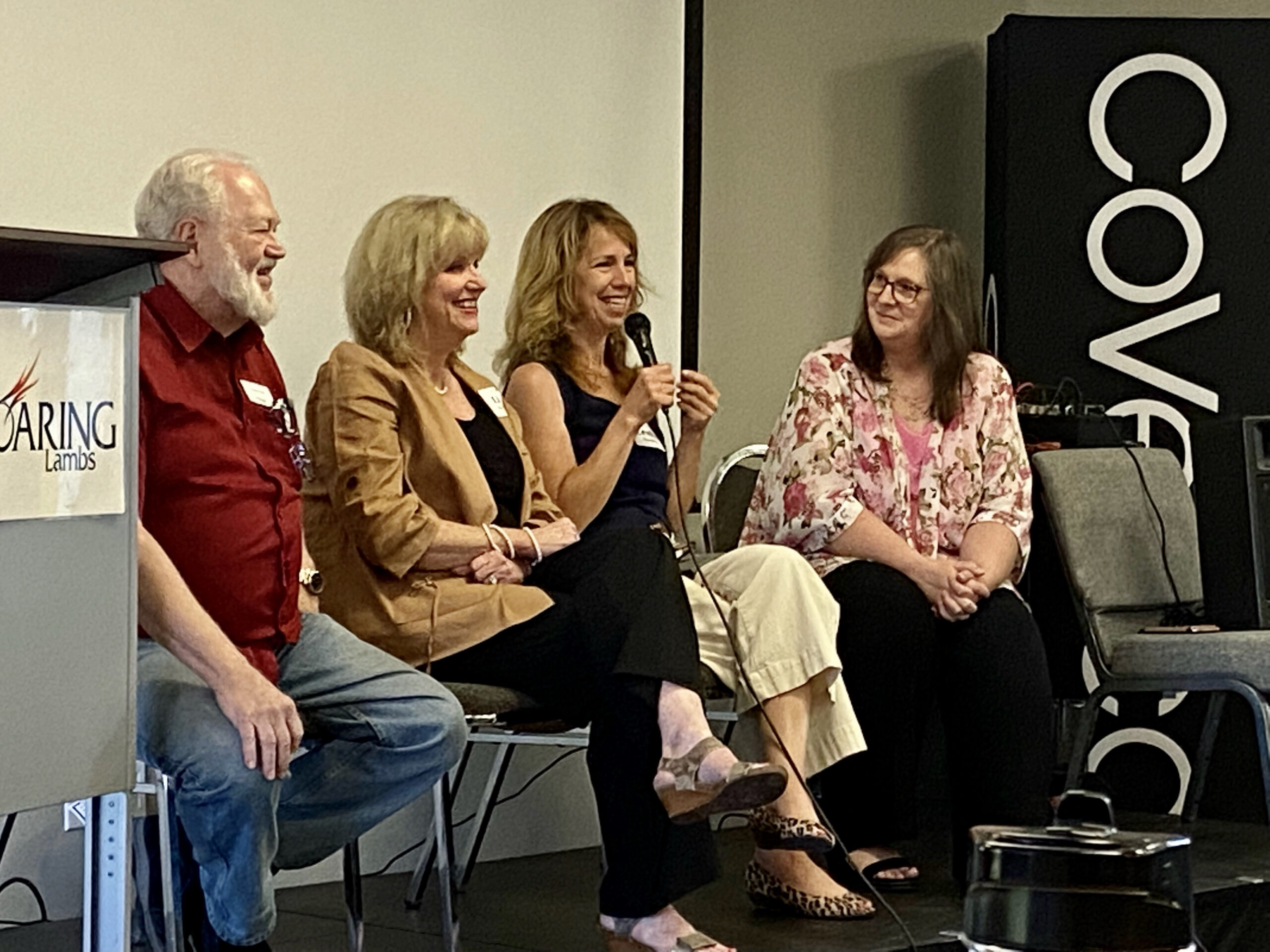 Christian author Leslie J Thompson was among the featured panelists at the Roaring Lambs Writer's Conference